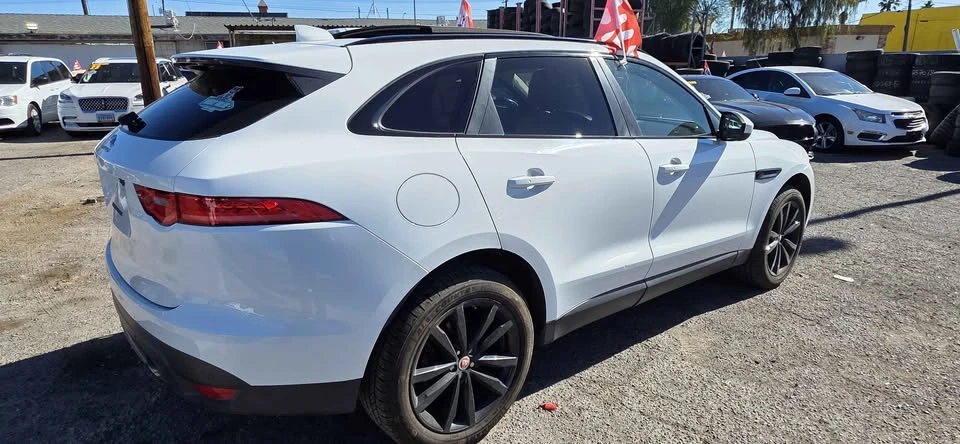 2018 Jaguar F-Pace - Image 4 of 16