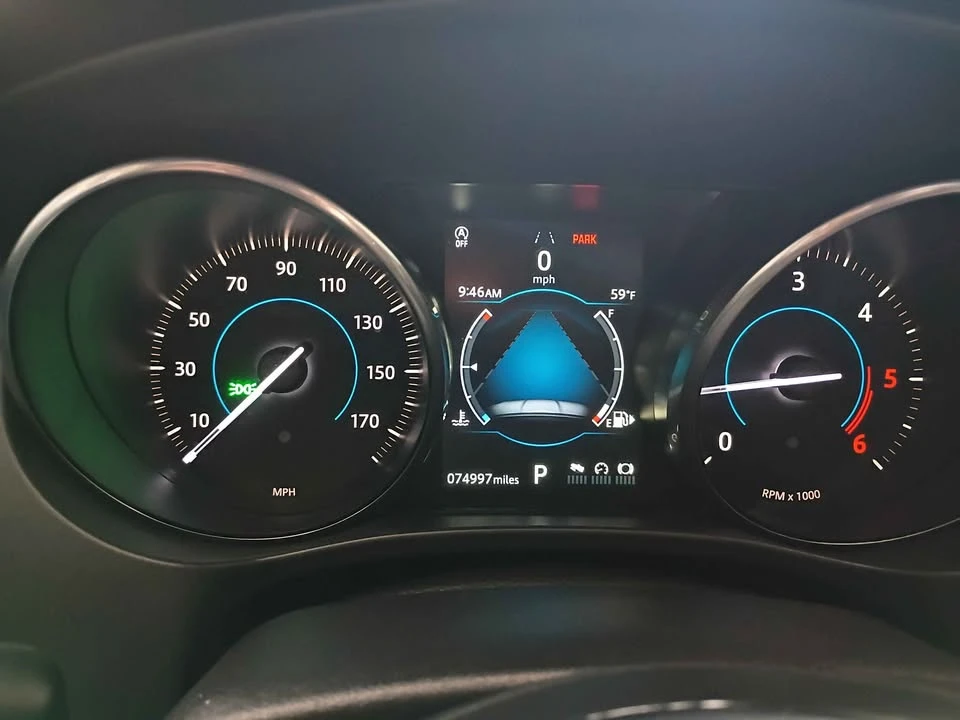 2018 Jaguar F-Pace - Image 13 of 20