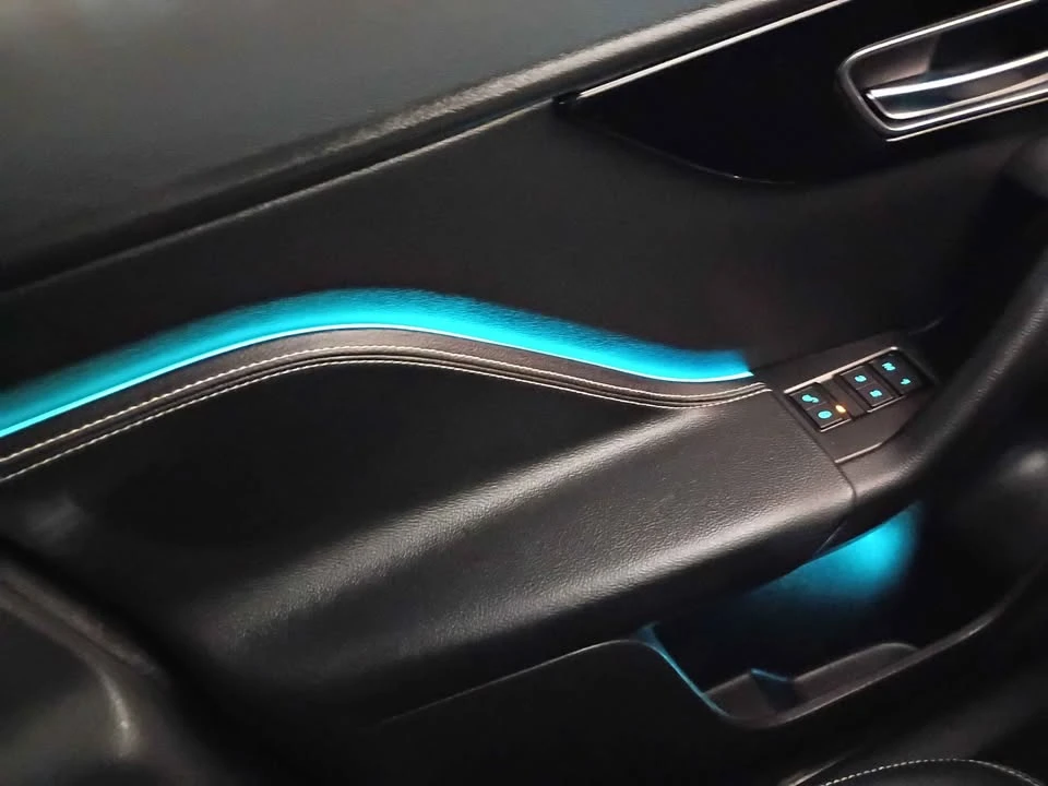 2018 Jaguar F-Pace - Image 15 of 20