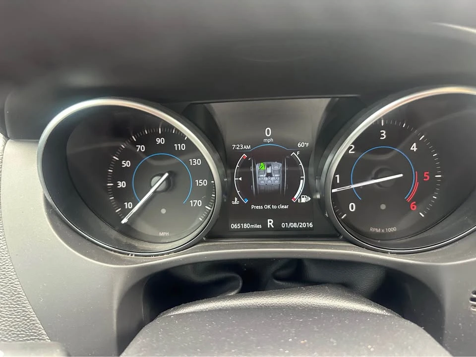 2018 Jaguar F-Pace - Image 8 of 19