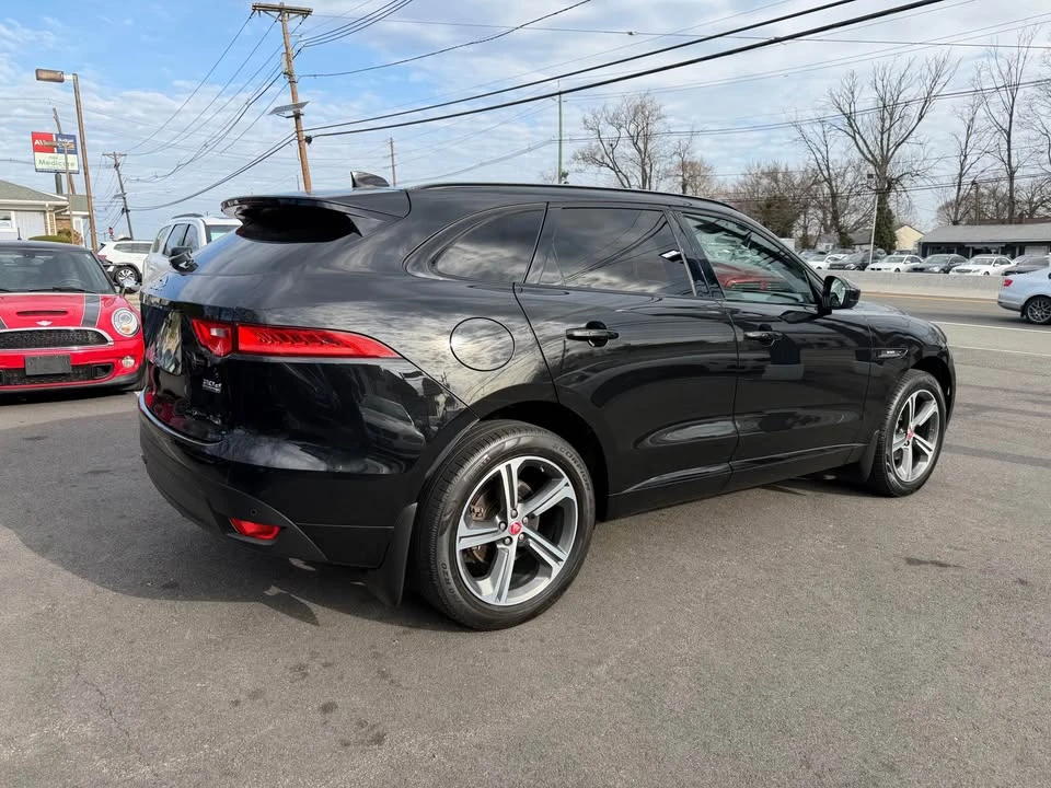 2018 Jaguar F-Pace - Image 5 of 20
