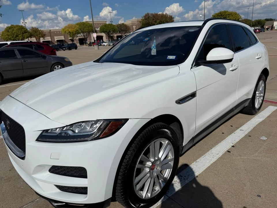 2018 Jaguar F-Pace - Image 2 of 8