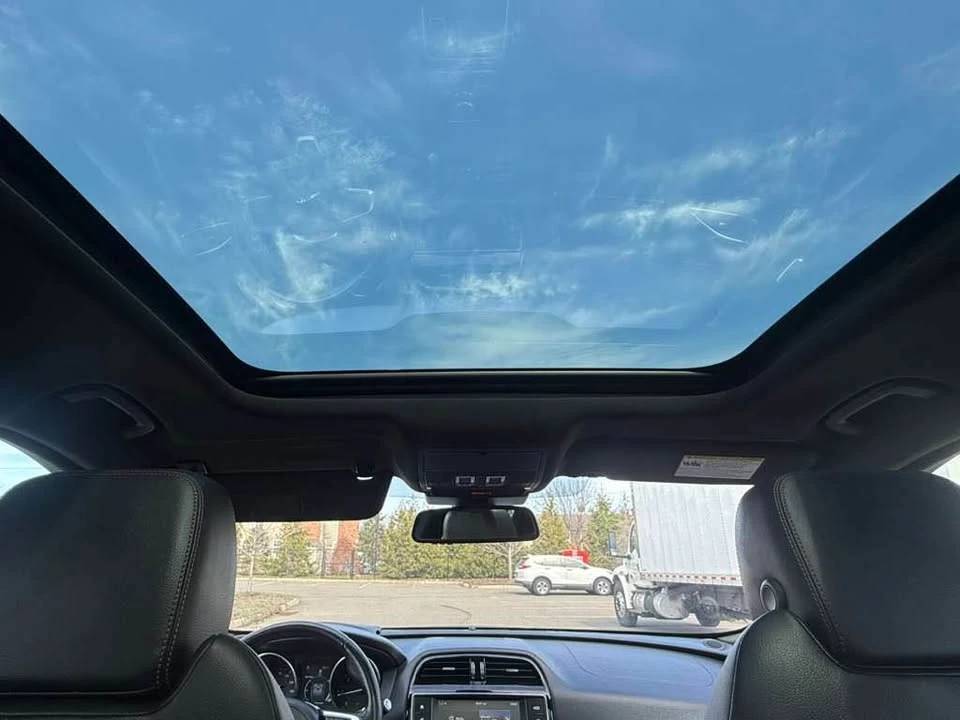 2018 Jaguar F-Pace - Image 14 of 18