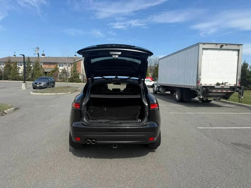 2018 Jaguar F-Pace - Image 7 of 18