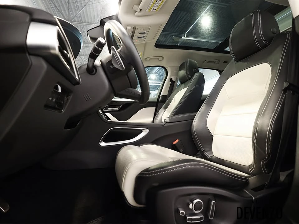 2018 Jaguar F-Pace - Image 14 of 20