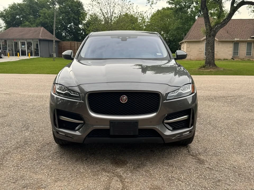 2018 Jaguar F-Pace - Image 8 of 20