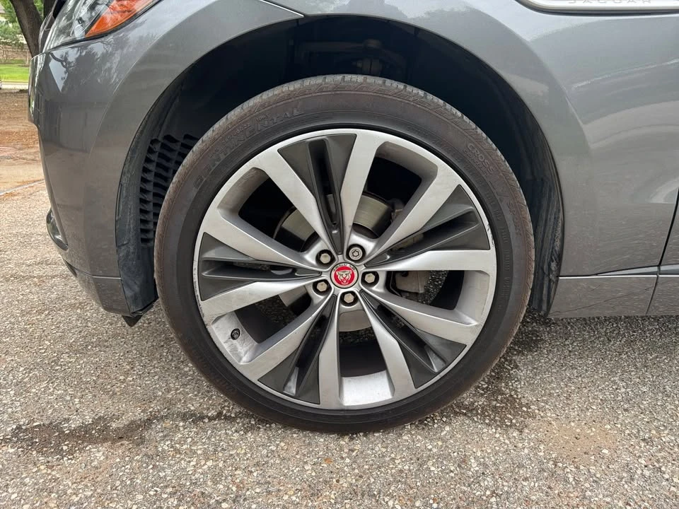 2018 Jaguar F-Pace - Image 9 of 20