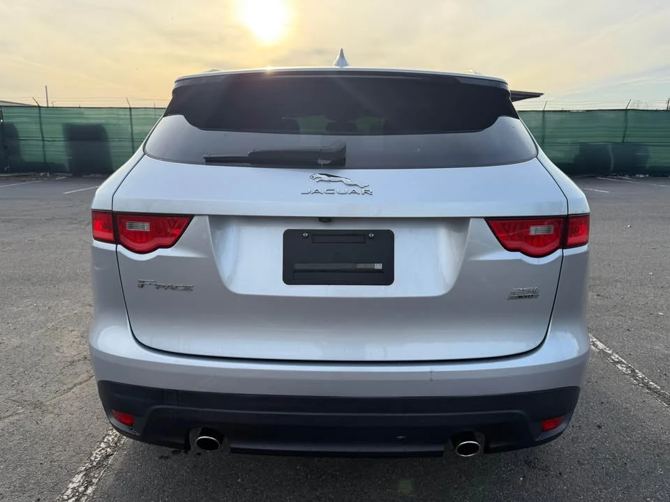 2018 Jaguar F-Pace - Image 4 of 17