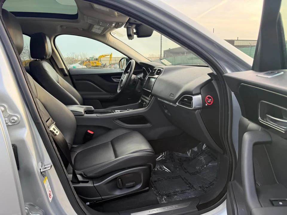 2018 Jaguar F-Pace - Image 13 of 17