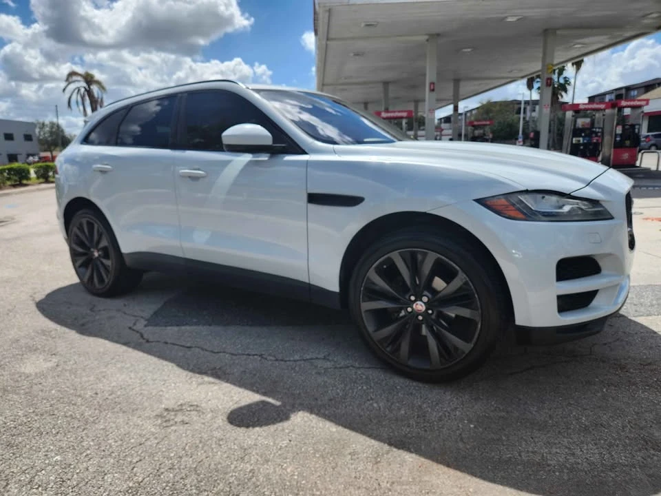 2018 Jaguar F-Pace - Image 2 of 14