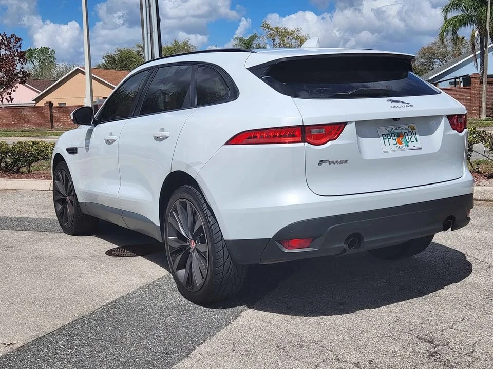 2018 Jaguar F-Pace - Image 4 of 14