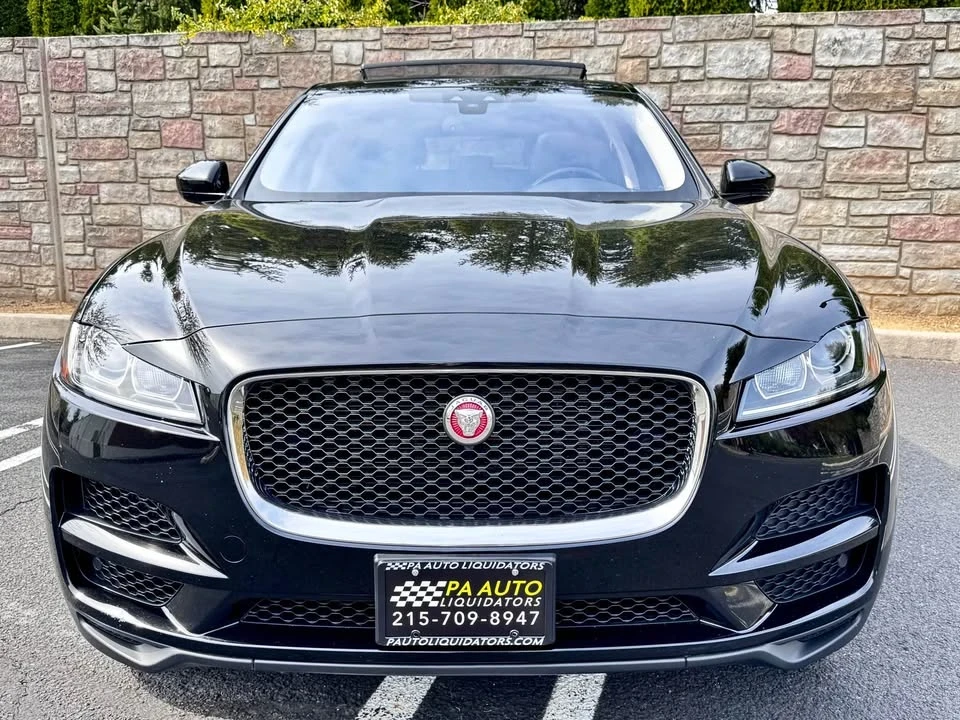 2018 Jaguar F-Pace - Image 15 of 20