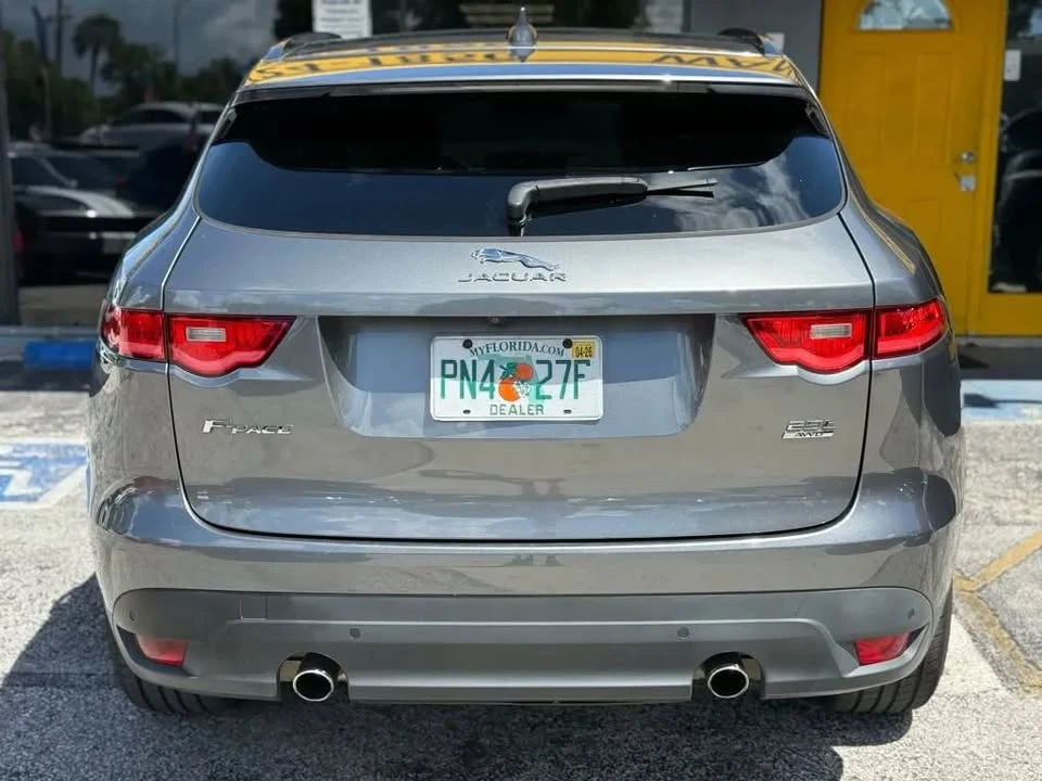2018 Jaguar F-Pace - Image 5 of 19