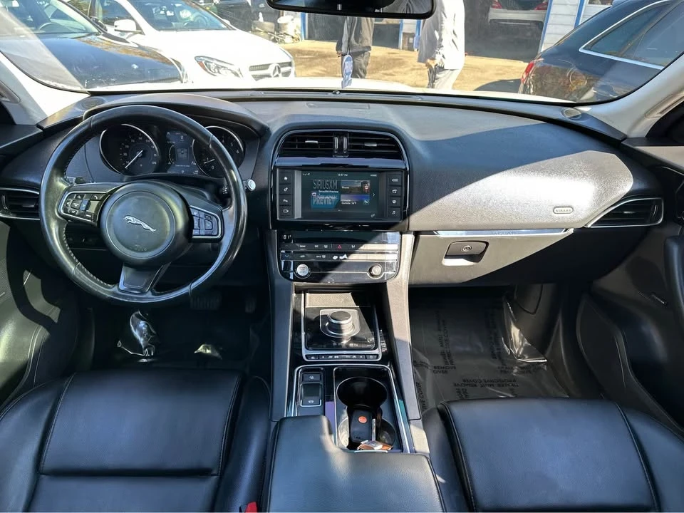 2018 Jaguar F-Pace - Image 14 of 14
