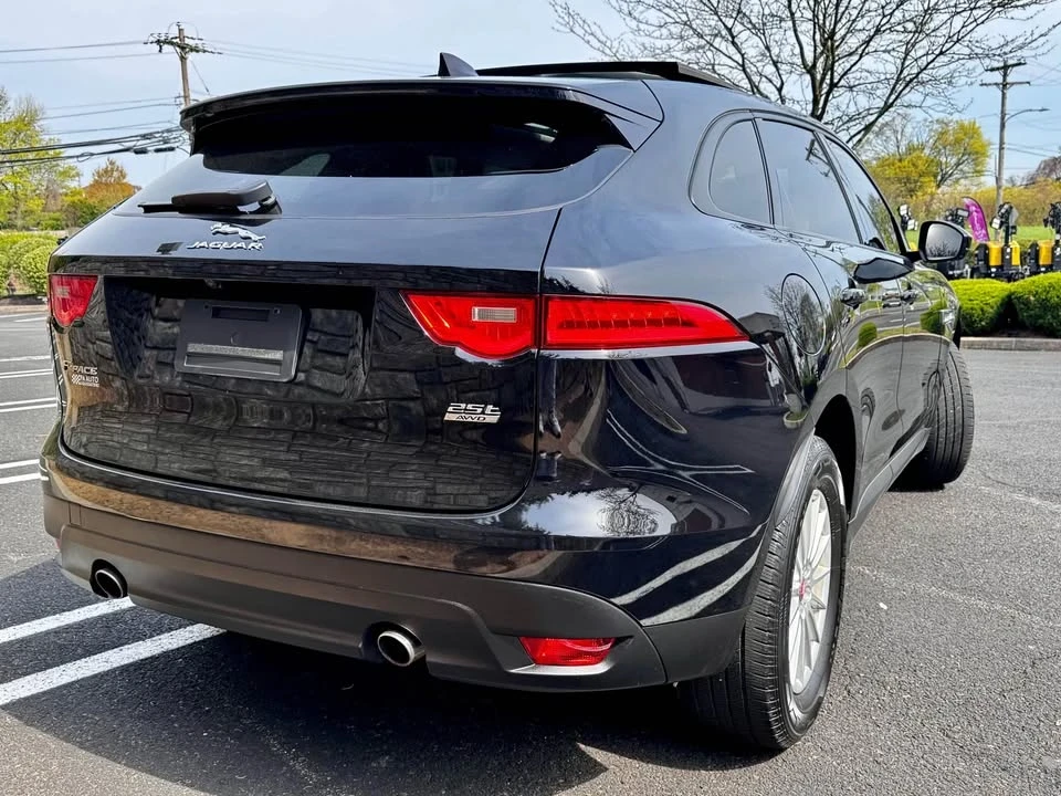 2018 Jaguar F-Pace - Image 5 of 20