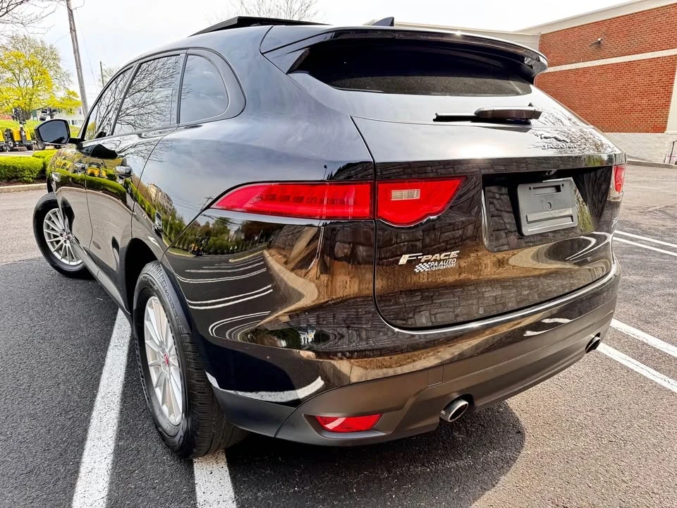 2018 Jaguar F-Pace - Image 9 of 20
