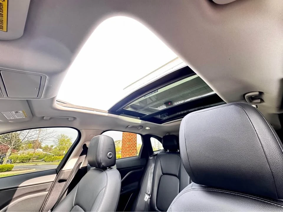 2018 Jaguar F-Pace - Image 18 of 20
