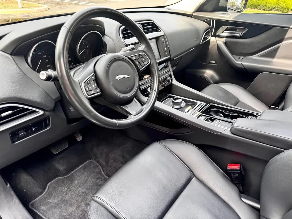2018 Jaguar F-Pace - Image 16 of 20