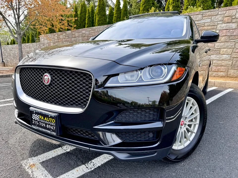 2018 Jaguar F-Pace - Image 12 of 20