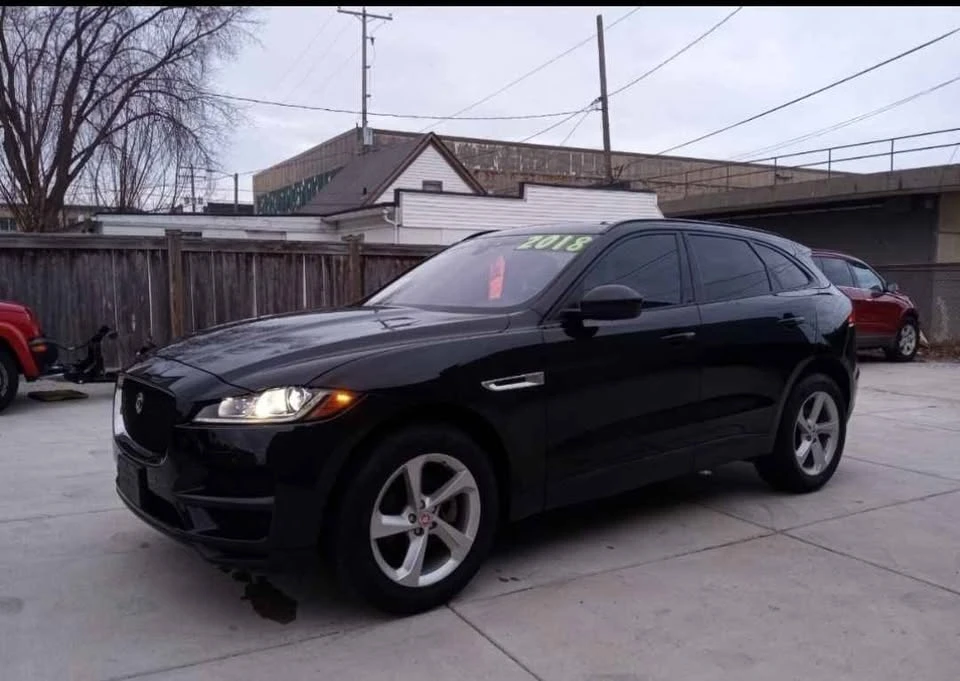 2018 Jaguar F-Pace - Image 2 of 18