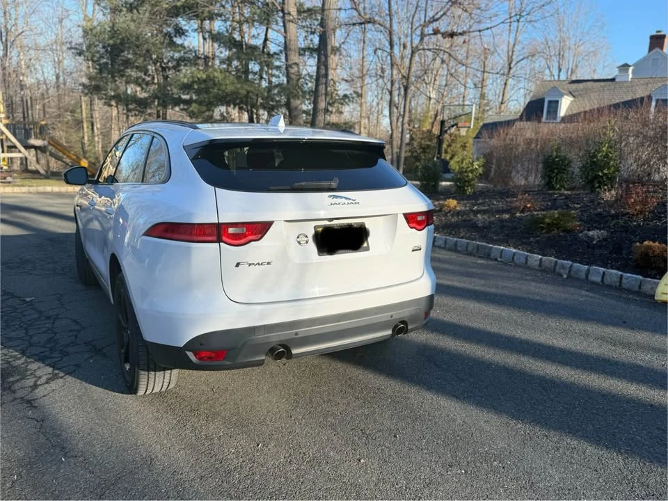 2018 Jaguar F-Pace - Image 5 of 6