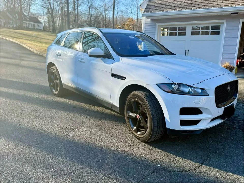 2018 Jaguar F-Pace - Image 4 of 6