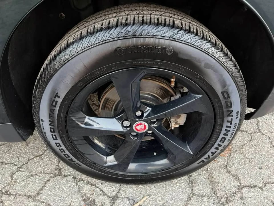 2018 Jaguar F-Pace - Image 13 of 14