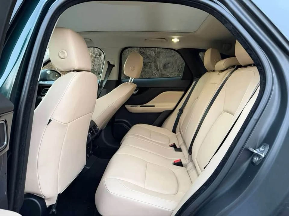 2018 Jaguar F-Pace - Image 6 of 14