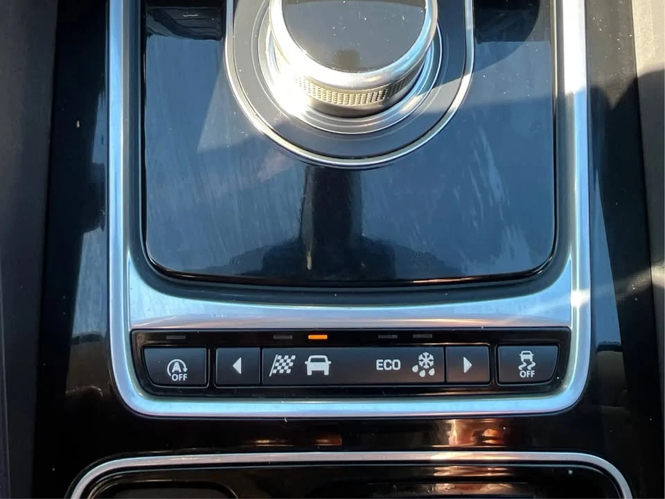 2018 Jaguar F-Pace - Image 19 of 19