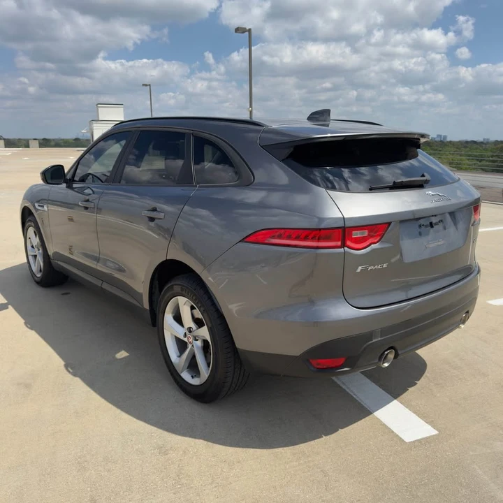 2018 Jaguar F-Pace - Image 4 of 10