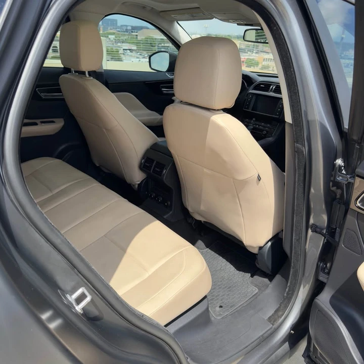 2018 Jaguar F-Pace - Image 8 of 10