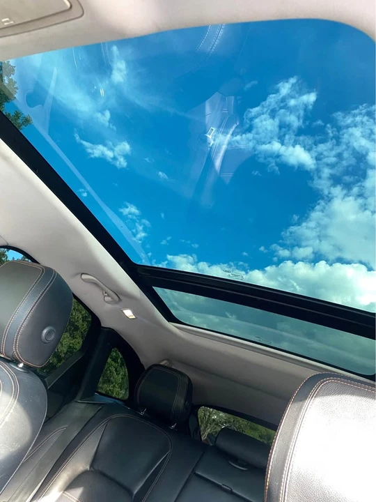 2018 Jaguar F-Pace - Image 9 of 12
