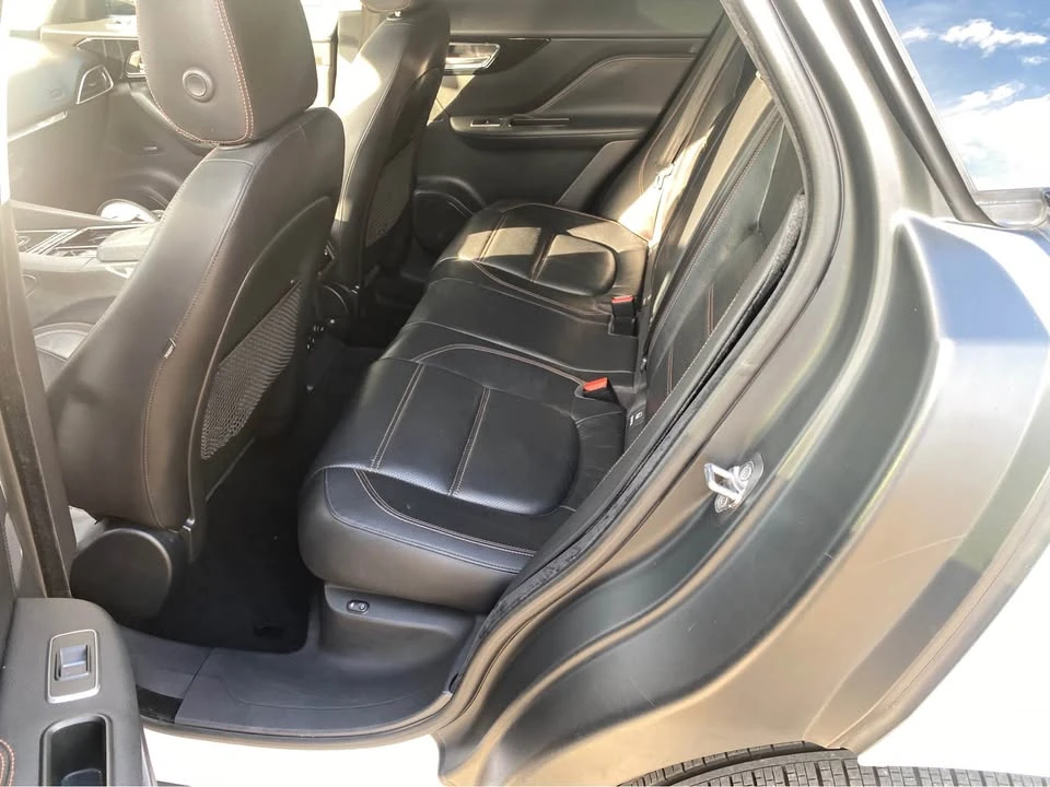 2018 Jaguar F-Pace - Image 7 of 12