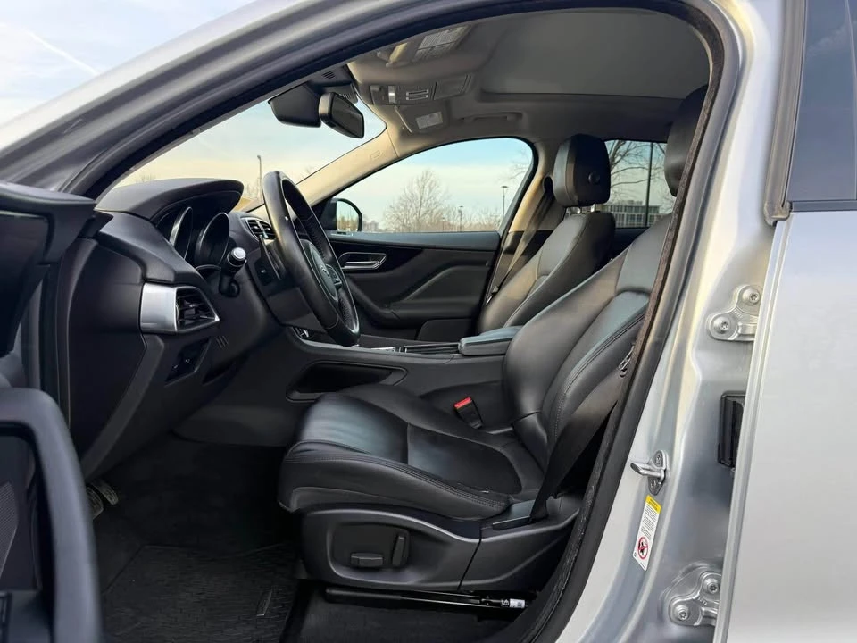 2018 Jaguar F-Pace - Image 10 of 18