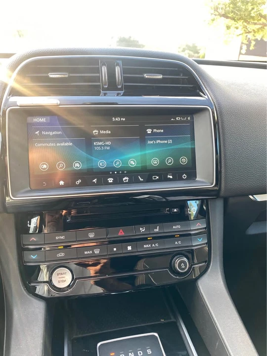 2018 Jaguar F-Pace - Image 10 of 12