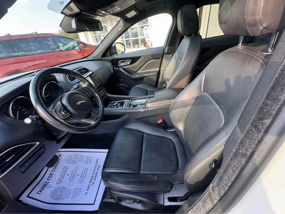 2018 Jaguar F-Pace - Image 8 of 18