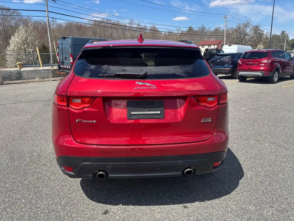 2018 Jaguar F-Pace - Image 2 of 7