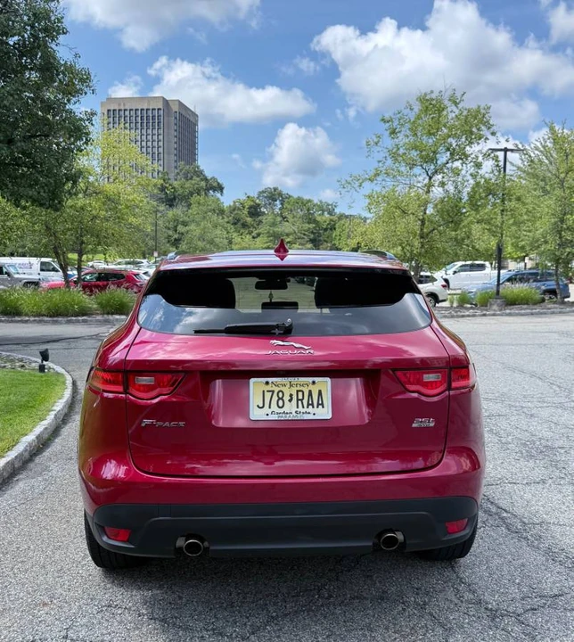 2018 Jaguar F-Pace - Image 6 of 24
