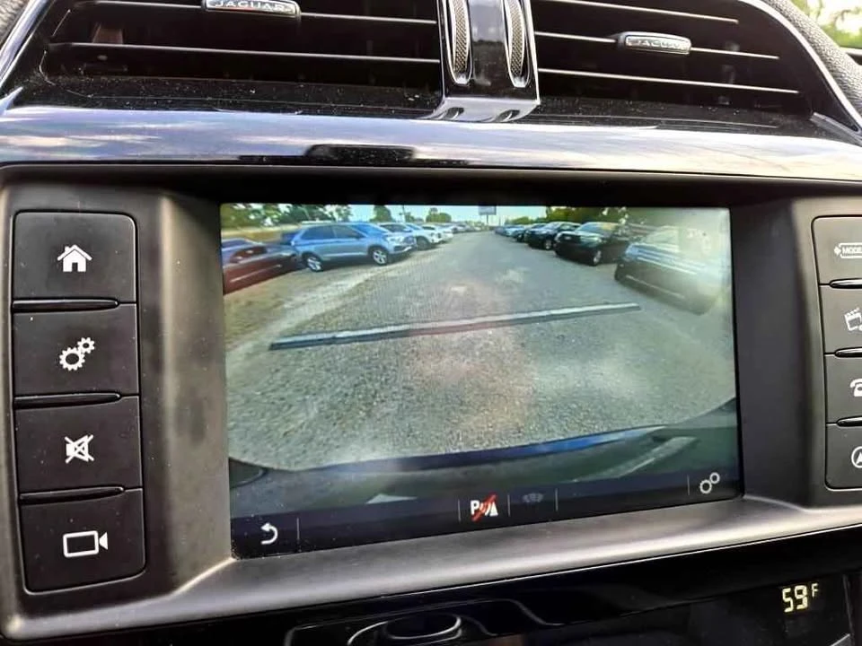 2018 Jaguar F-Pace - Image 13 of 20