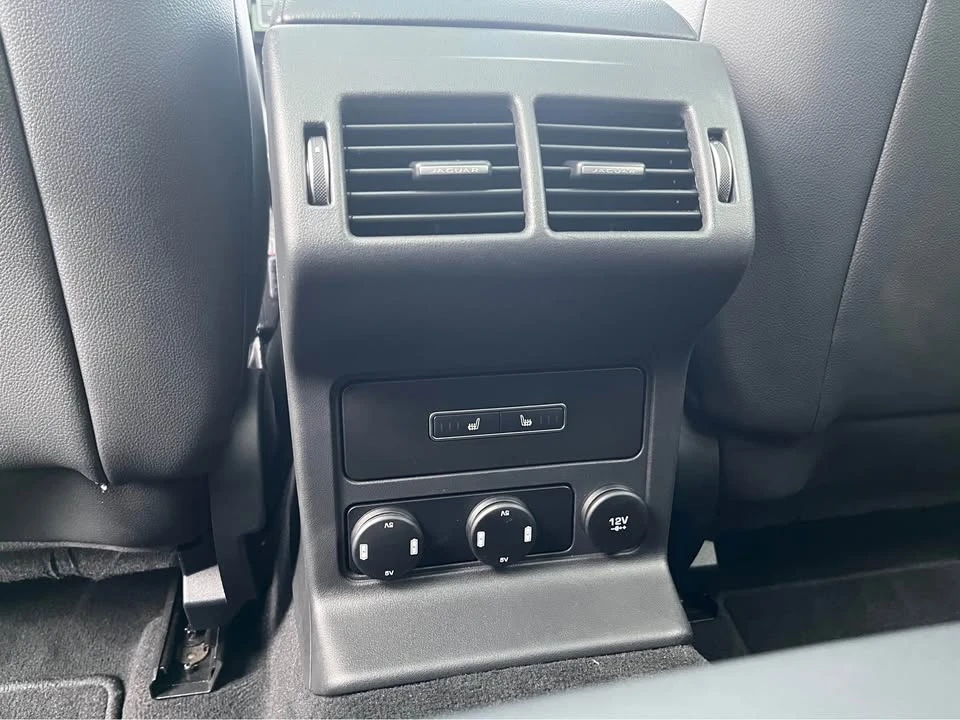 2018 Jaguar F-Pace - Image 5 of 8