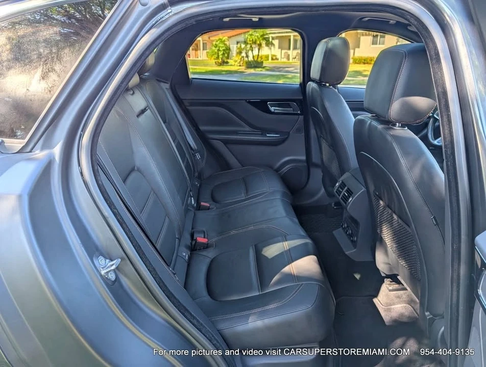 2018 Jaguar F-Pace - Image 13 of 20