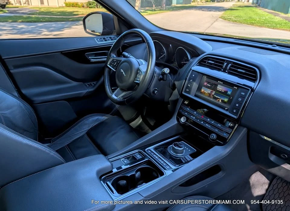 2018 Jaguar F-Pace - Image 13 of 19