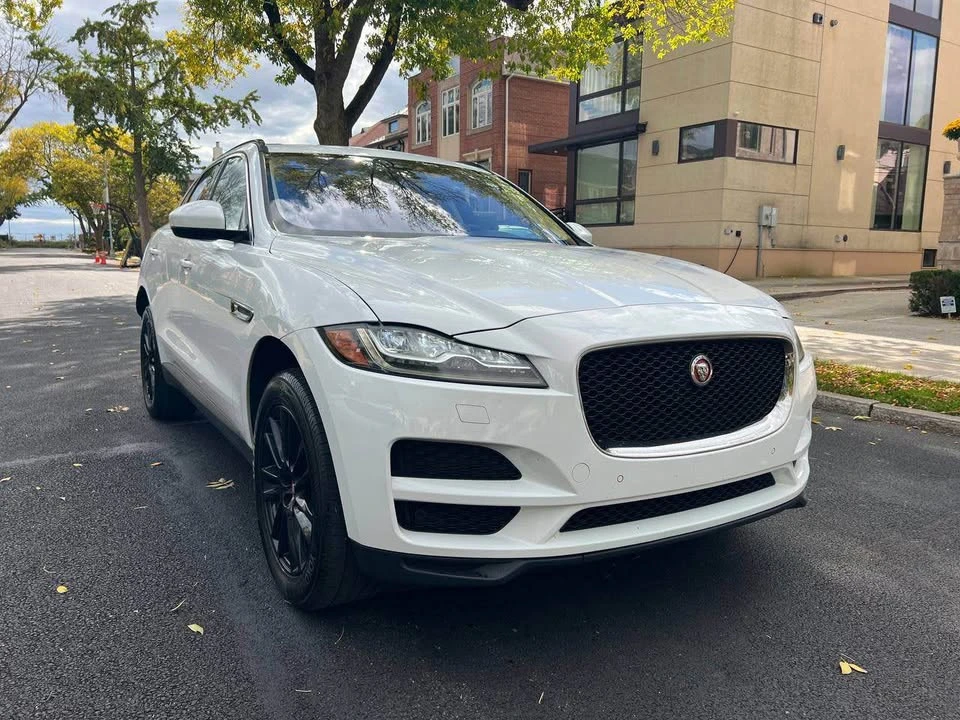 2018 Jaguar F-Pace - Image 3 of 14