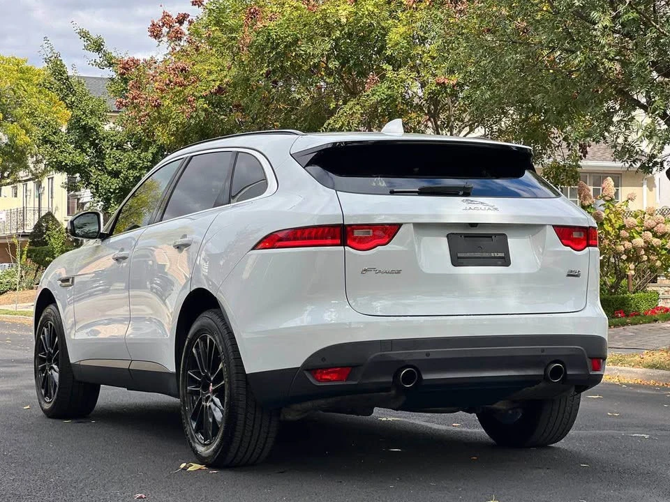 2018 Jaguar F-Pace - Image 6 of 14