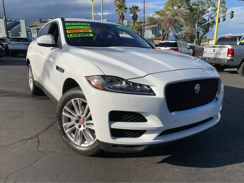 2018 Jaguar F-Pace - Image 3 of 13