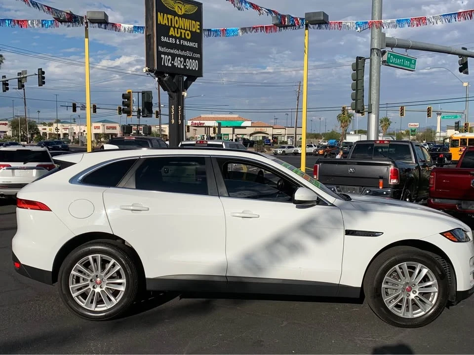 2018 Jaguar F-Pace - Image 4 of 13