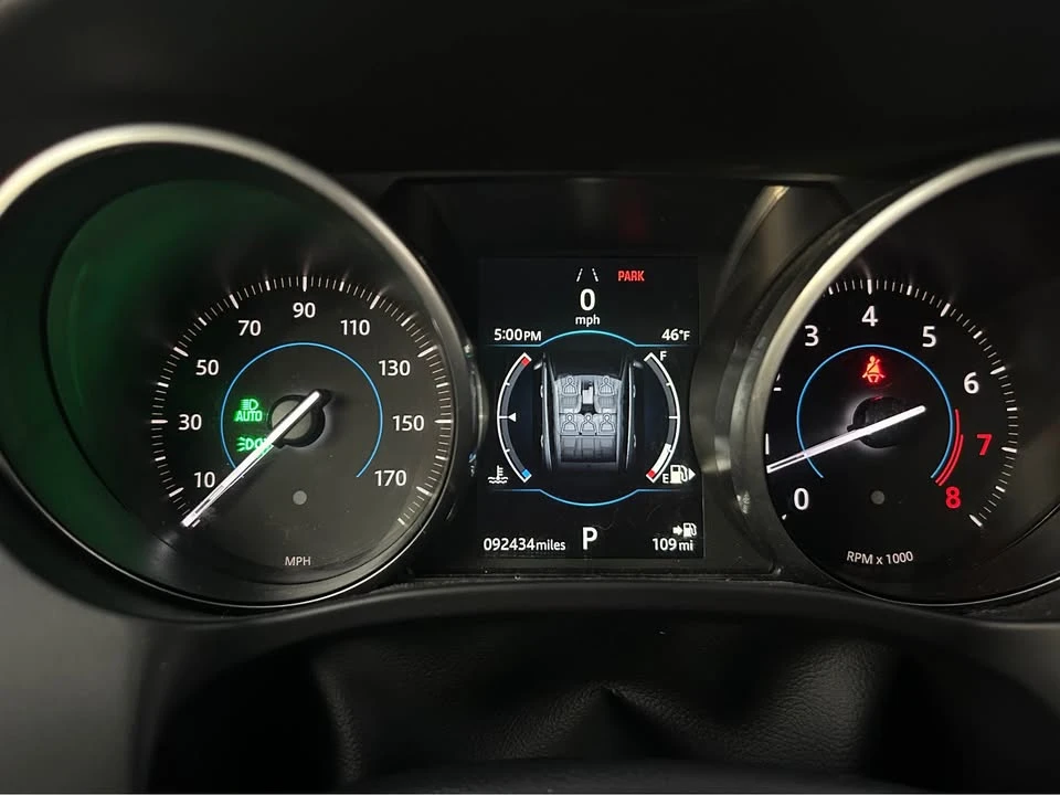 2018 Jaguar F-Pace - Image 9 of 10