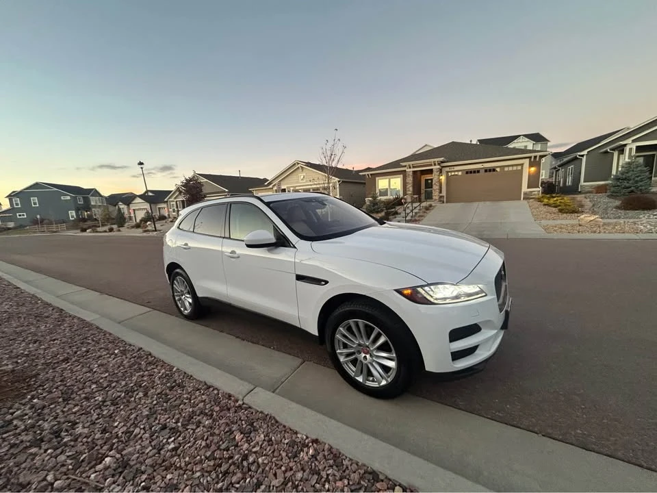 2018 Jaguar F-Pace - Image 5 of 10