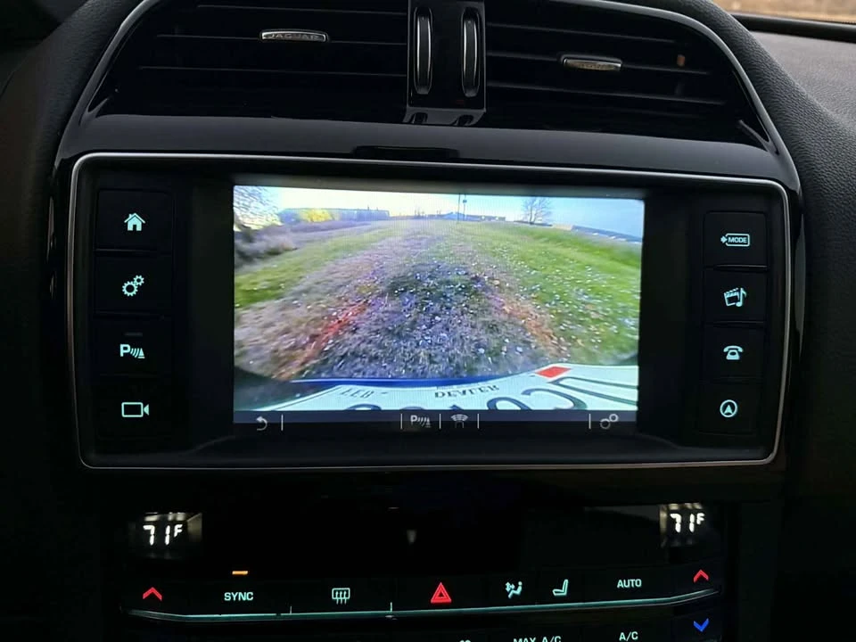 2018 Jaguar F-Pace - Image 13 of 20