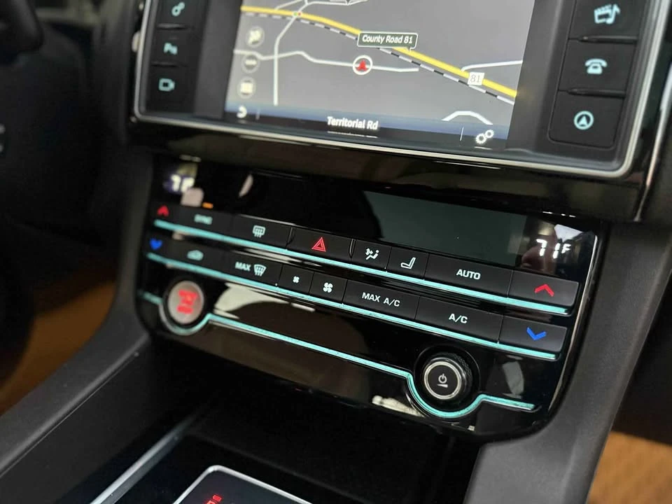 2018 Jaguar F-Pace - Image 20 of 20